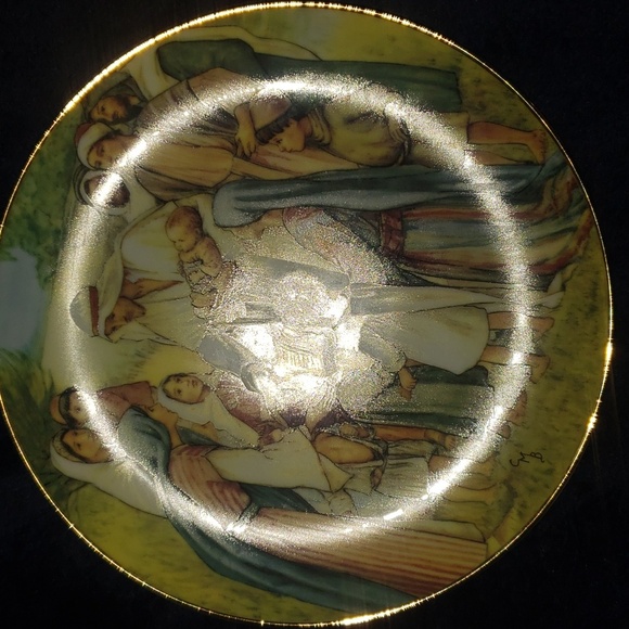 Cicely Barker Plates - Picture 4 of 8